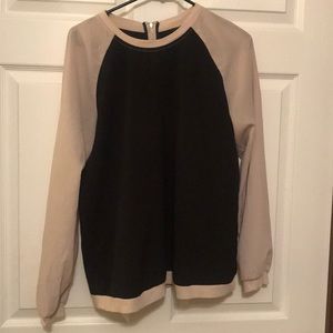 Casual and lightweight long sleeve